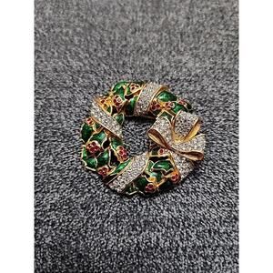Swarovski Swan Signed Christmas Wreath Brooch White & Red Crystals Enamel Gold